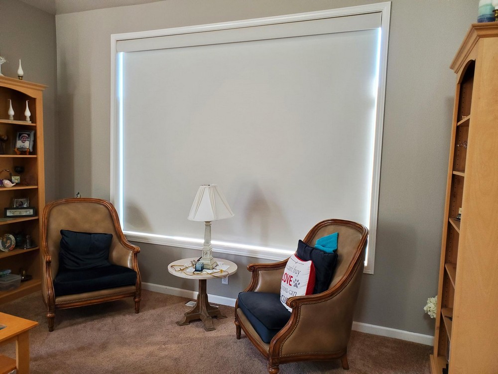 Automated lutron room darkening roller shades 326th ave ne carnation wa