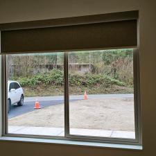 Elegant-Room-Darkening-Cordless-Roller-Shades-on-Big-Rock-Rd-in-Duvall-WA 3