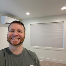 Stylish-Cordless-Honeycomb-Shade-Installation-on-126th-Ave-NE-in-Kirkland-WA 0